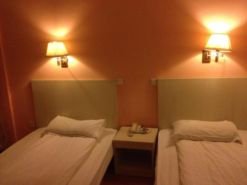 Shanghai Blue Mountain Youth Hostel - Hongqiao Room photo
